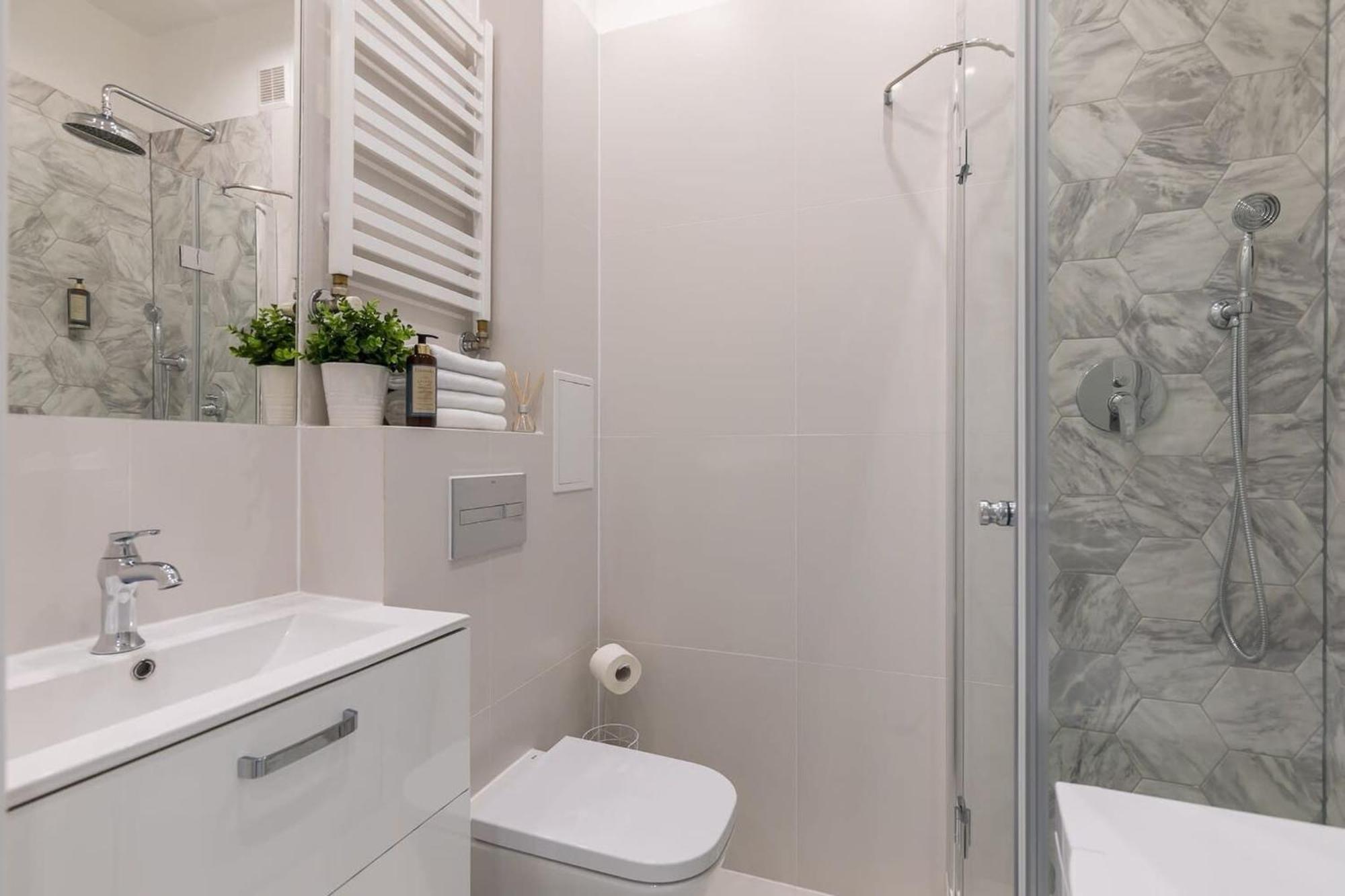 Rent Like Home - Mila 9 Warsaw Exterior photo